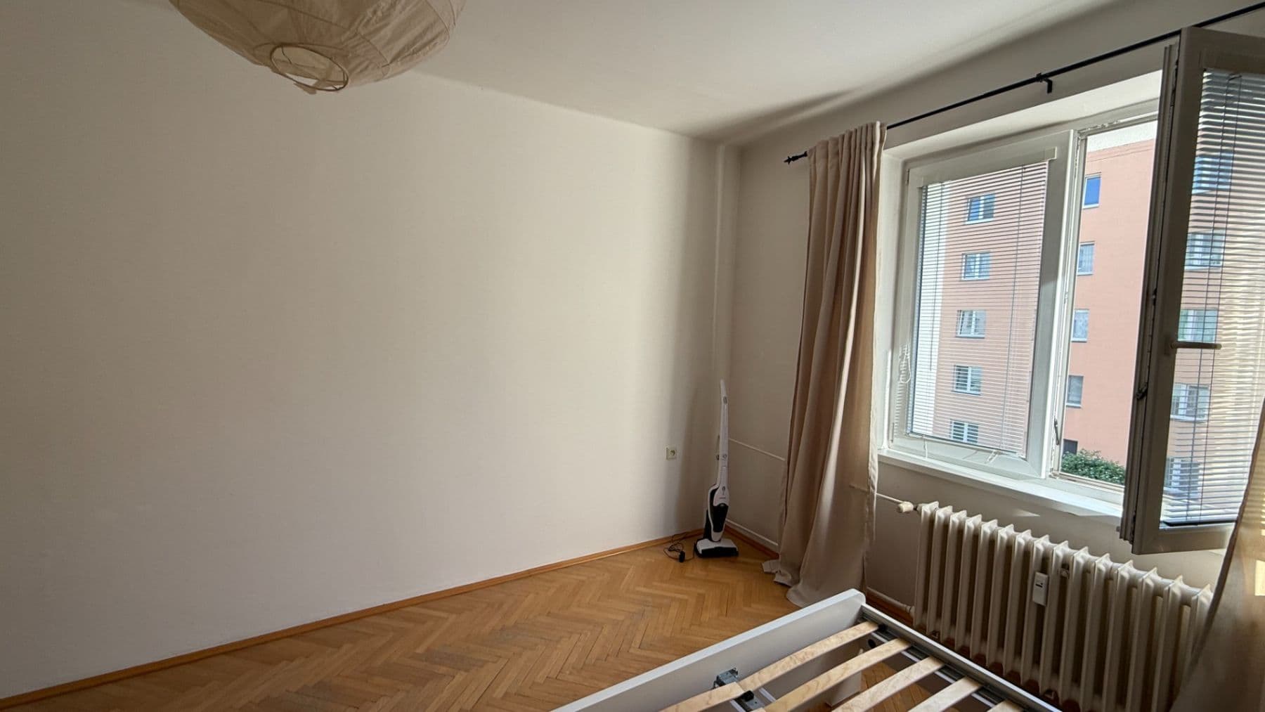 Prenájom bytu 1-izbový 36 m², Na Vrcholu, Praha, Praha Prenájom bytu 1-izbový 36 m², Na Vrcholu, Praha, Praha