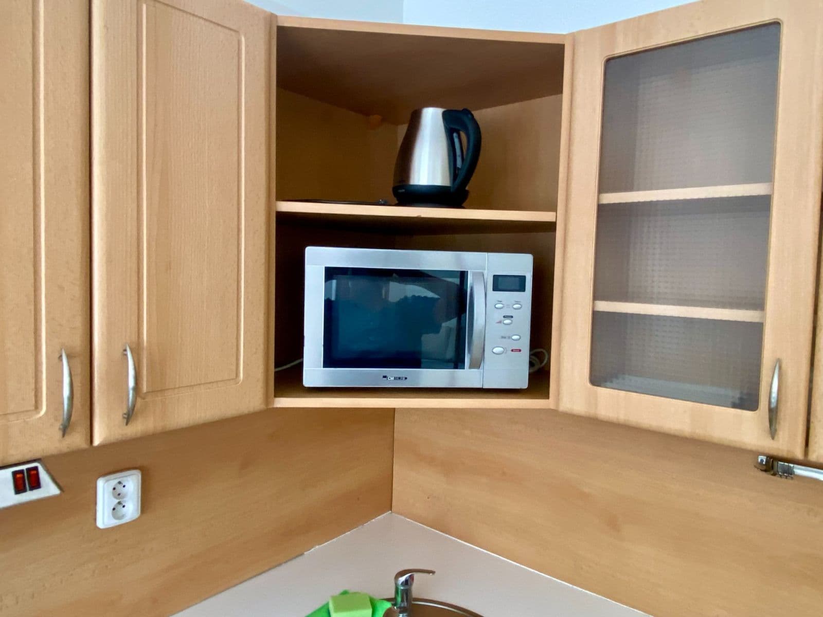 Prenájom bytu 2-izbový 40 m², Na Krutci, Praha, Praha Prenájom bytu 2-izbový 40 m², Na Krutci, Praha, Praha