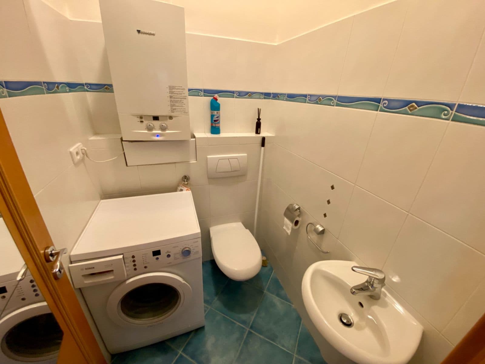 Prenájom bytu 2-izbový 40 m², Na Krutci, Praha, Praha Prenájom bytu 2-izbový 40 m², Na Krutci, Praha, Praha