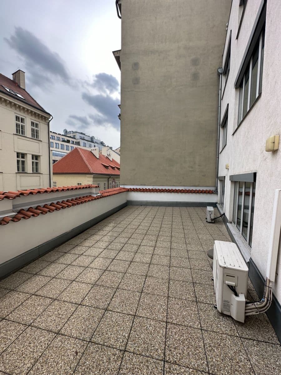 Prenájom kancelárie 27 m², Truhlářská, Praha, Praha Prenájom kancelárie 27 m², Truhlářská, Praha, Praha