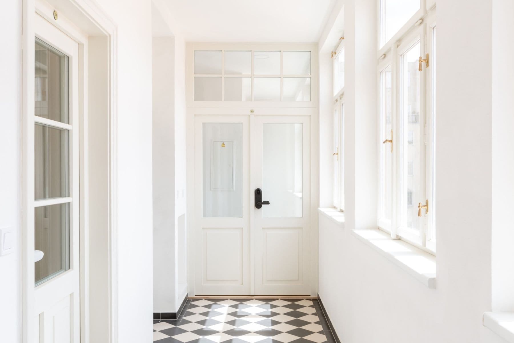 Prenájom bytu 1-izbový 49 m², Žitná, Praha, Praha Prenájom bytu 1-izbový 49 m², Žitná, Praha, Praha