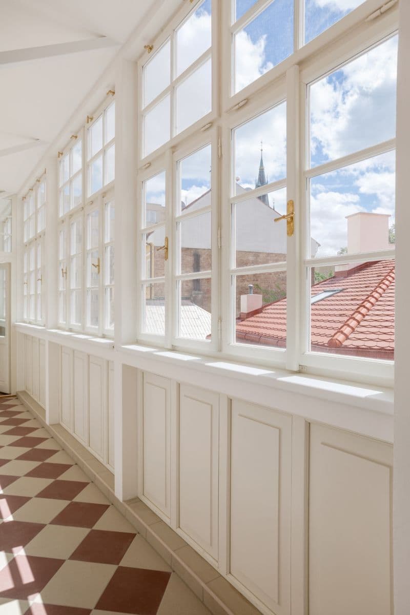 Prenájom bytu 1-izbový 49 m², Žitná, Praha, Praha Prenájom bytu 1-izbový 49 m², Žitná, Praha, Praha