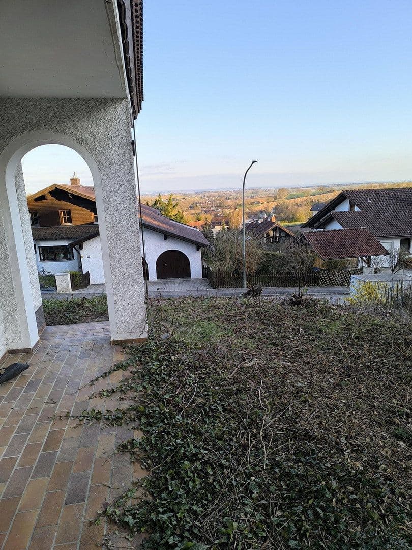 Predaj domu 169 m², pozemok 987 m², Prälat Mühldorferstr.12, Bad Griesbach i.Rottal, Bavorsko Predaj domu 169 m², pozemok 987 m², Prälat Mühldorferstr.12, Bad Griesbach i.Rottal, Bavorsko