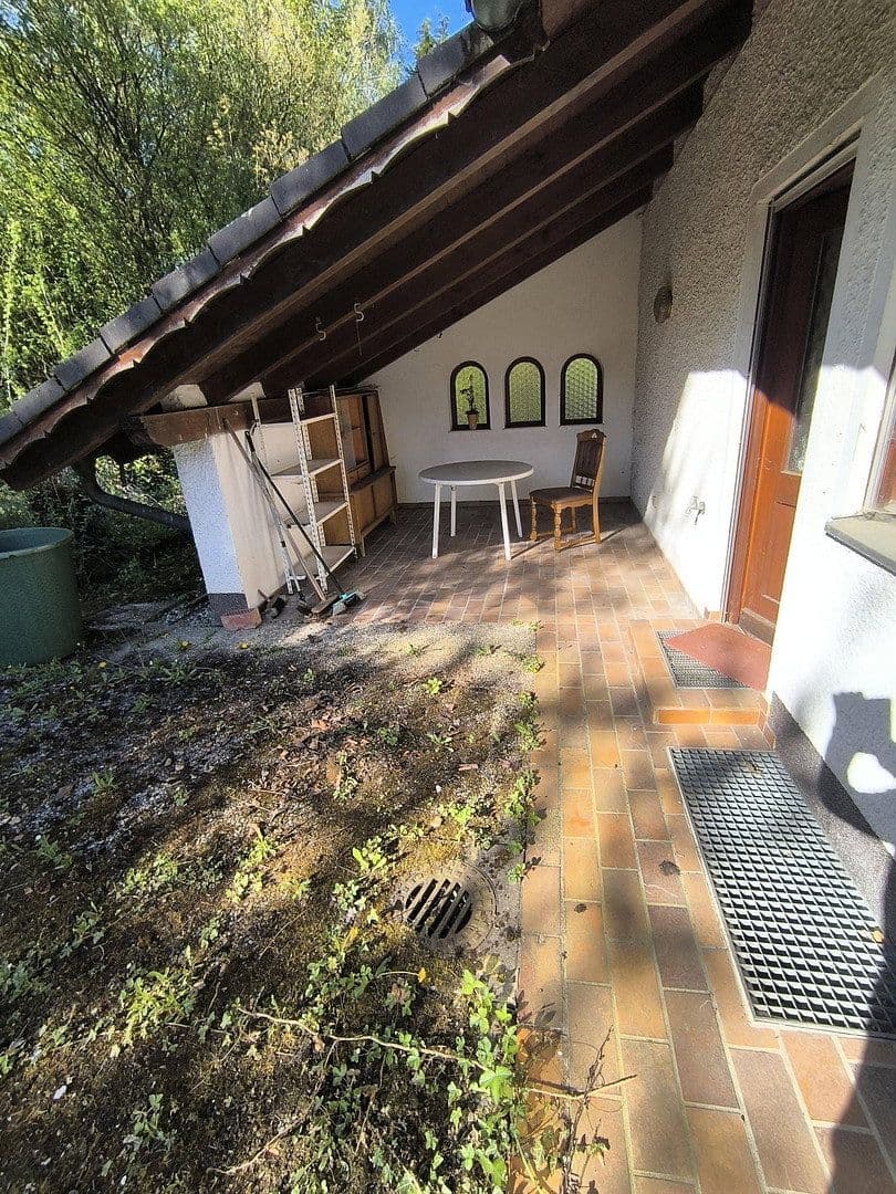 Predaj domu 169 m², pozemok 987 m², Prälat Mühldorferstr.12, Bad Griesbach i.Rottal, Bavorsko Predaj domu 169 m², pozemok 987 m², Prälat Mühldorferstr.12, Bad Griesbach i.Rottal, Bavorsko