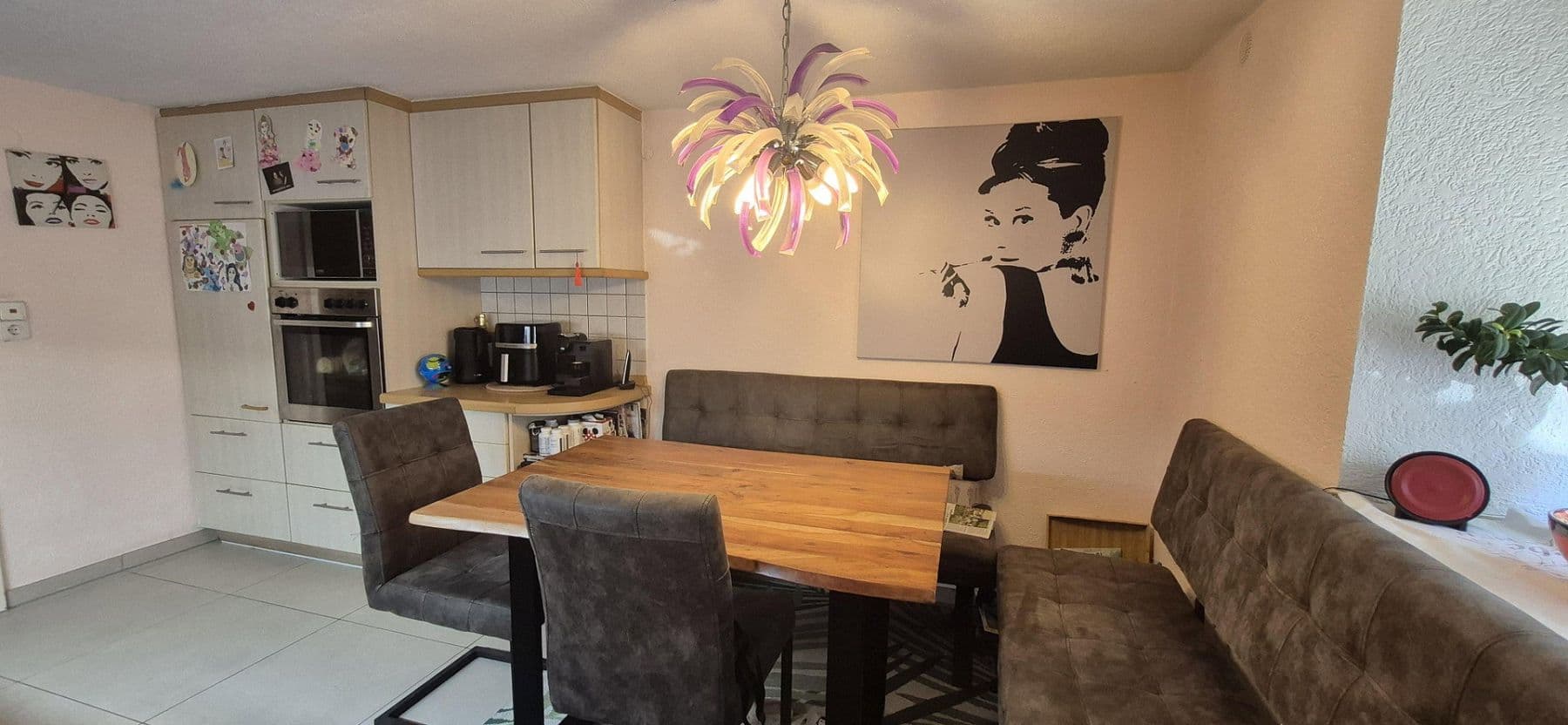 Predaj domu 153 m², pozemok 512 m², Mühlacker, Bádensko-Wurttembersko Predaj domu 153 m², pozemok 512 m², Mühlacker, Bádensko-Wurttembersko