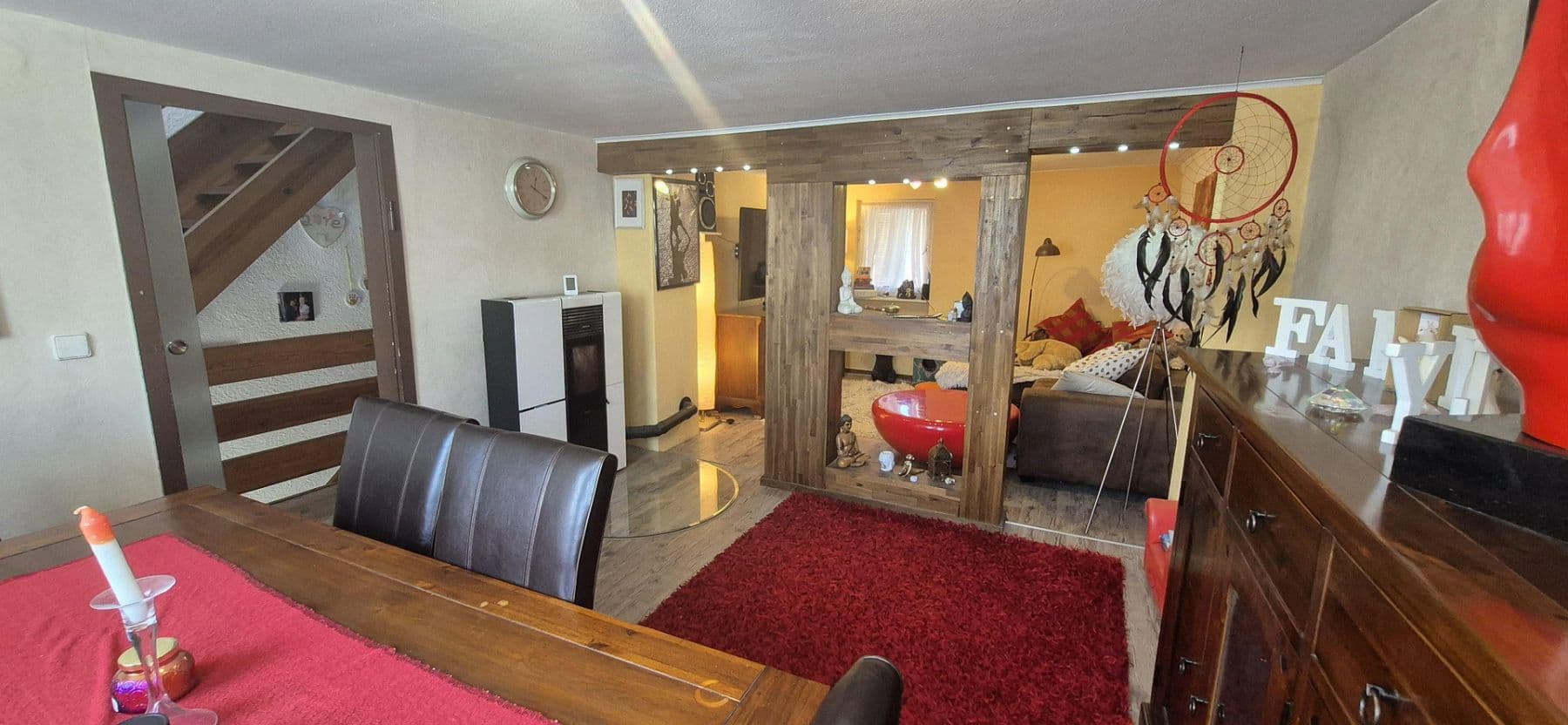 Predaj domu 153 m², pozemok 512 m², Mühlacker, Bádensko-Wurttembersko Predaj domu 153 m², pozemok 512 m², Mühlacker, Bádensko-Wurttembersko