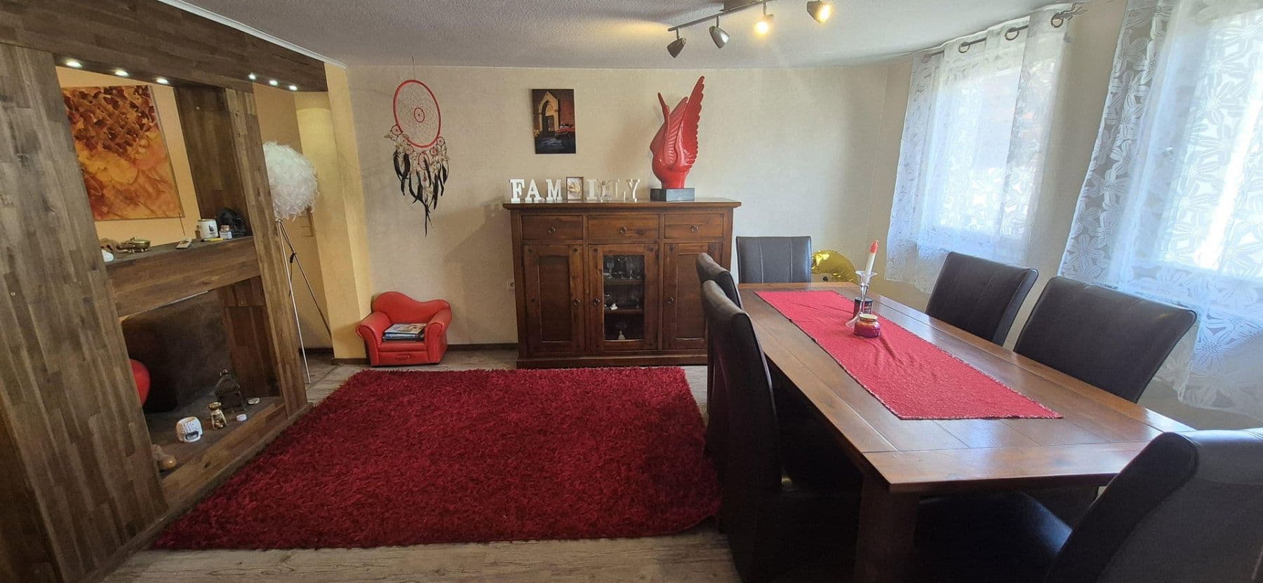 Predaj domu 153 m², pozemok 512 m², Mühlacker, Bádensko-Wurttembersko Predaj domu 153 m², pozemok 512 m², Mühlacker, Bádensko-Wurttembersko