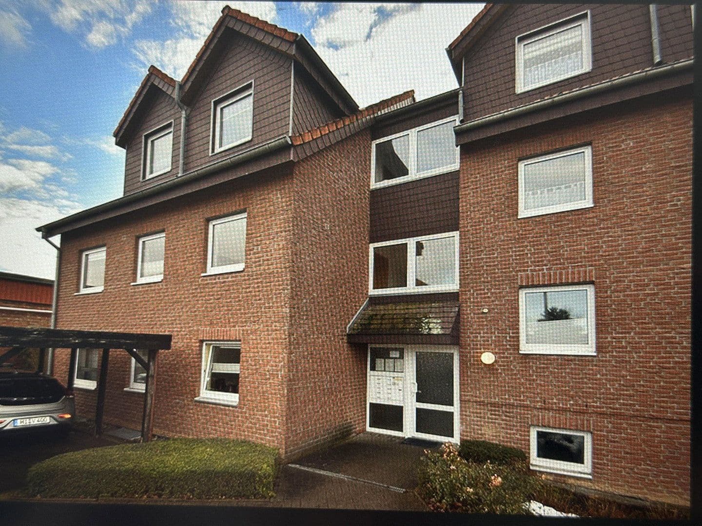 Prenájom bytu 2-izbový 57 m², Itzumer Hauptstraße, Hildesheim, Dolné Sasko Prenájom bytu 2-izbový 57 m², Itzumer Hauptstraße, Hildesheim, Dolné Sasko