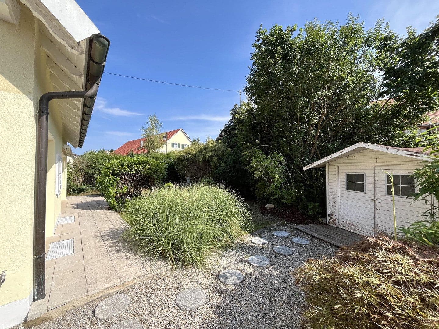 Predaj domu 204 m², pozemok 542 m², Mickhausen, Bavorsko Predaj domu 204 m², pozemok 542 m², Mickhausen, Bavorsko