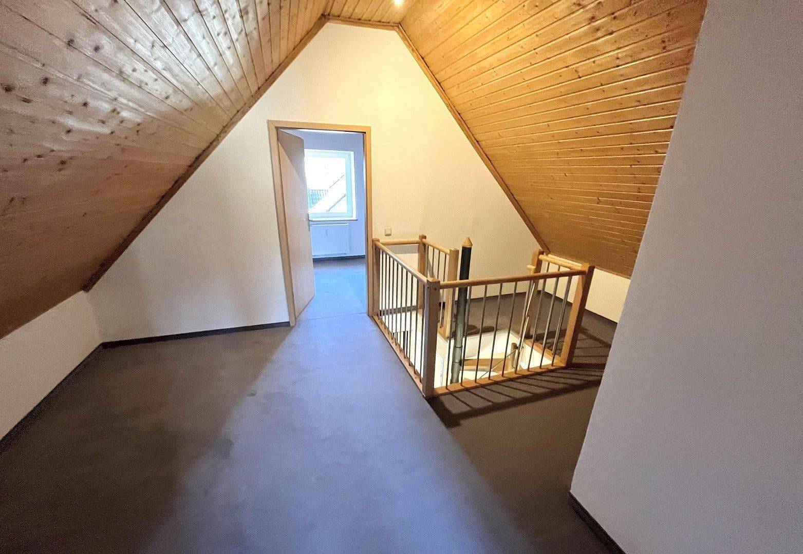 Predaj domu 204 m², pozemok 542 m², Mickhausen, Bavorsko Predaj domu 204 m², pozemok 542 m², Mickhausen, Bavorsko