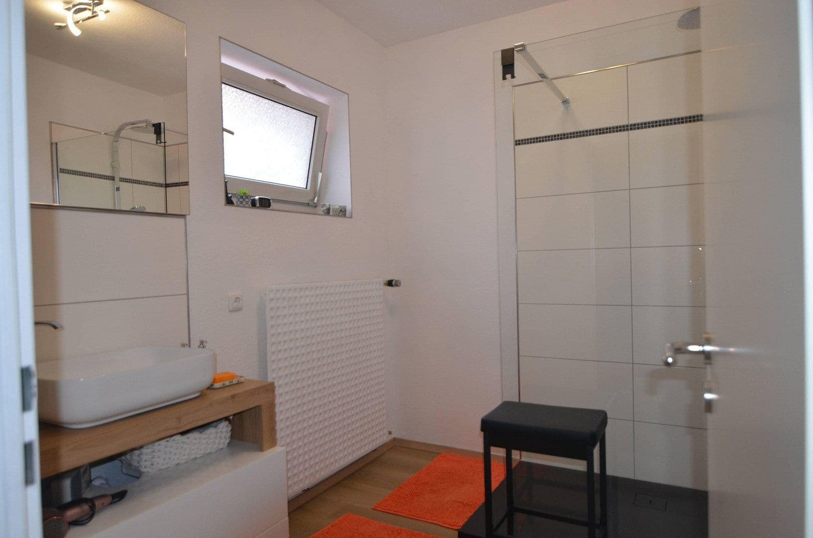 Predaj domu 258 m², pozemok 19.400 m², Haunetal, Hesensko Predaj domu 258 m², pozemok 19.400 m², Haunetal, Hesensko