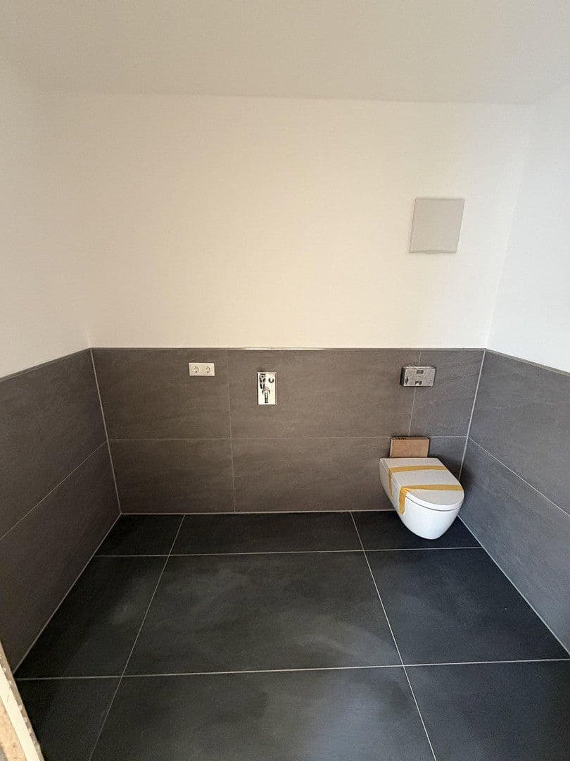 Prenájom bytu 2-izbový 95 m², Zülpich, Severné Porýnie - Westfálsko Prenájom bytu 2-izbový 95 m², Zülpich, Severné Porýnie - Westfálsko