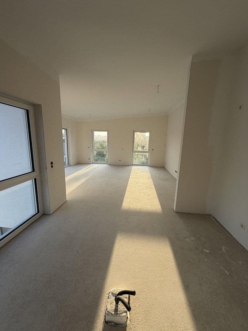 Prenájom bytu 2-izbový 95 m², Zülpich, Severné Porýnie - Westfálsko Prenájom bytu 2-izbový 95 m², Zülpich, Severné Porýnie - Westfálsko