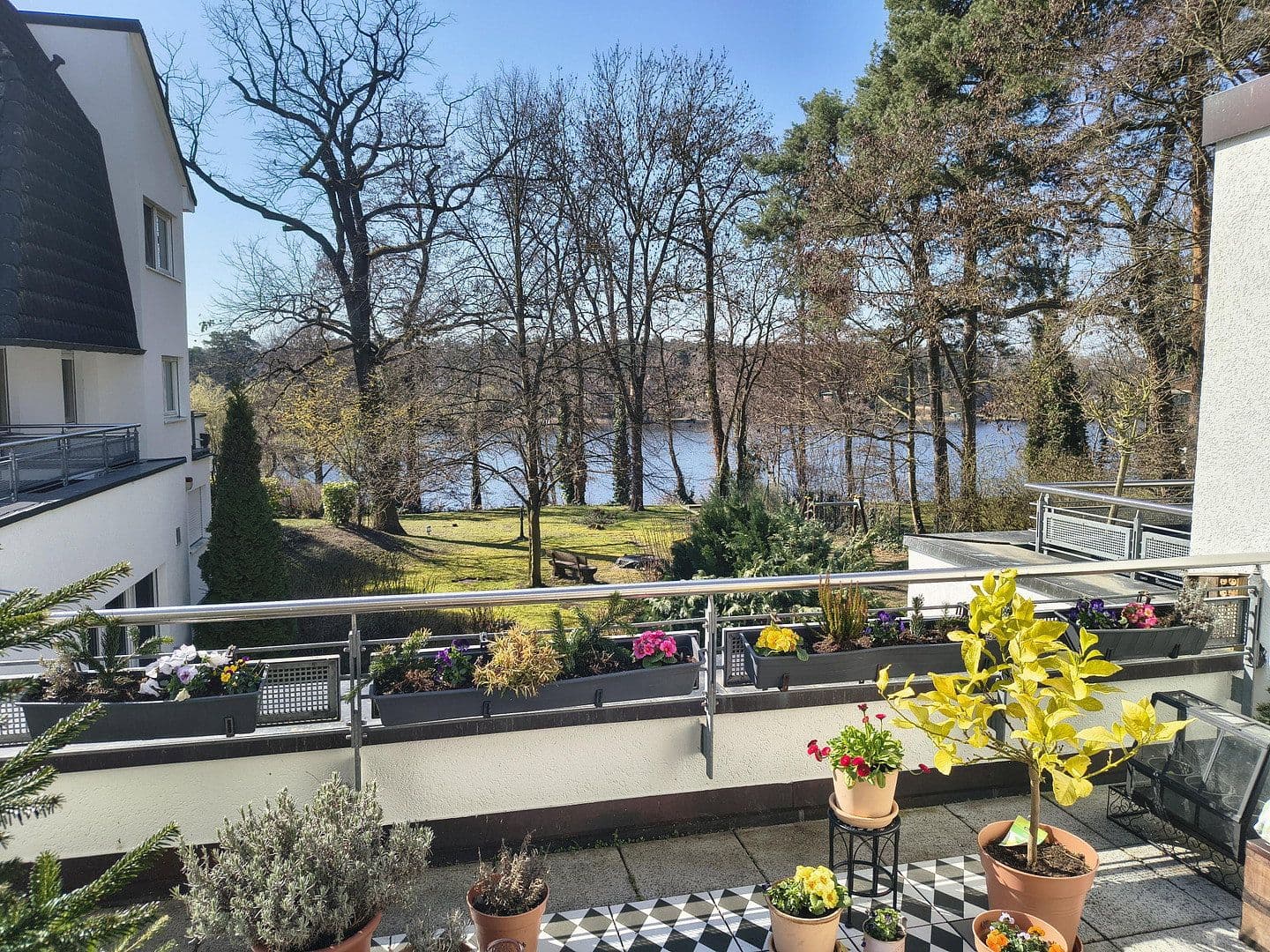 Prenájom bytu 2-izbový 89 m², Lindenallee 60a, Neuruppin, Brandenbursko Prenájom bytu 2-izbový 89 m², Lindenallee 60a, Neuruppin, Brandenbursko
