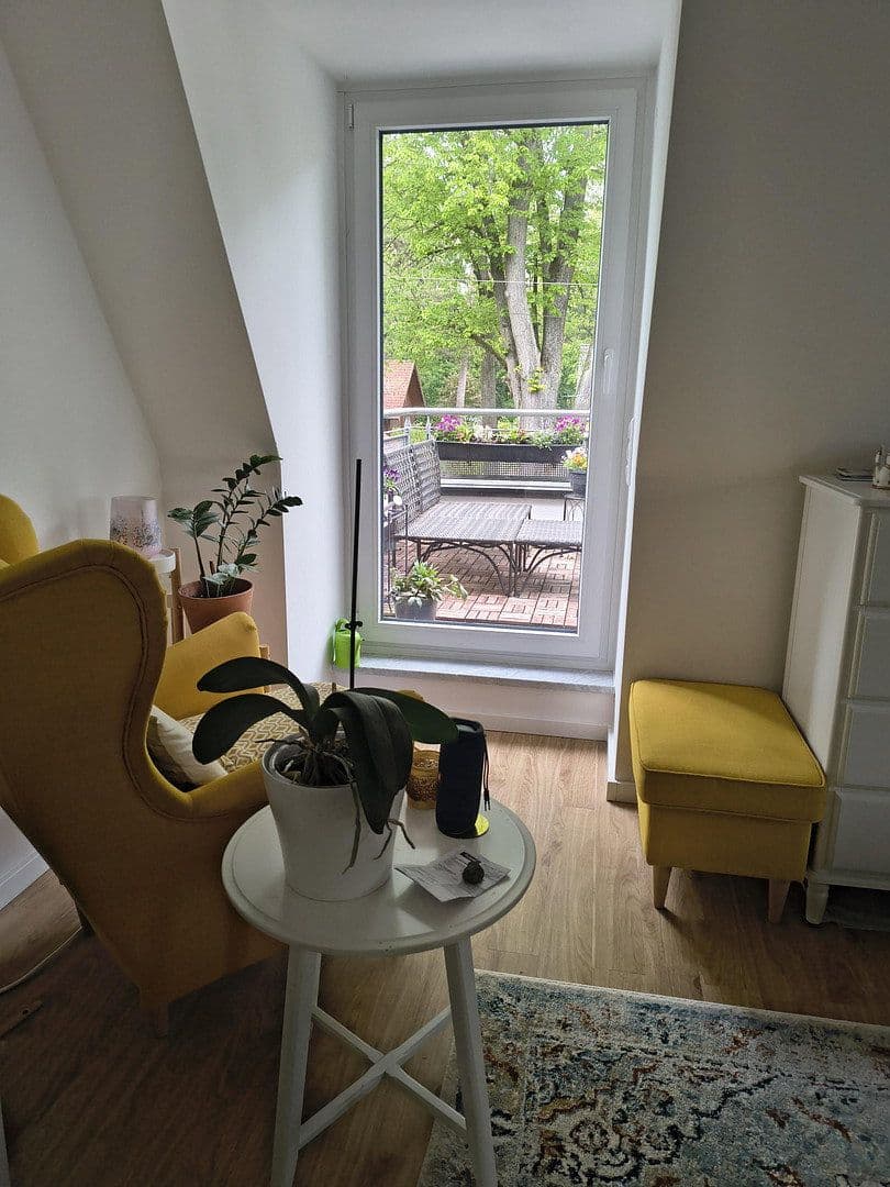Prenájom bytu 2-izbový 89 m², Lindenallee 60a, Neuruppin, Brandenbursko Prenájom bytu 2-izbový 89 m², Lindenallee 60a, Neuruppin, Brandenbursko