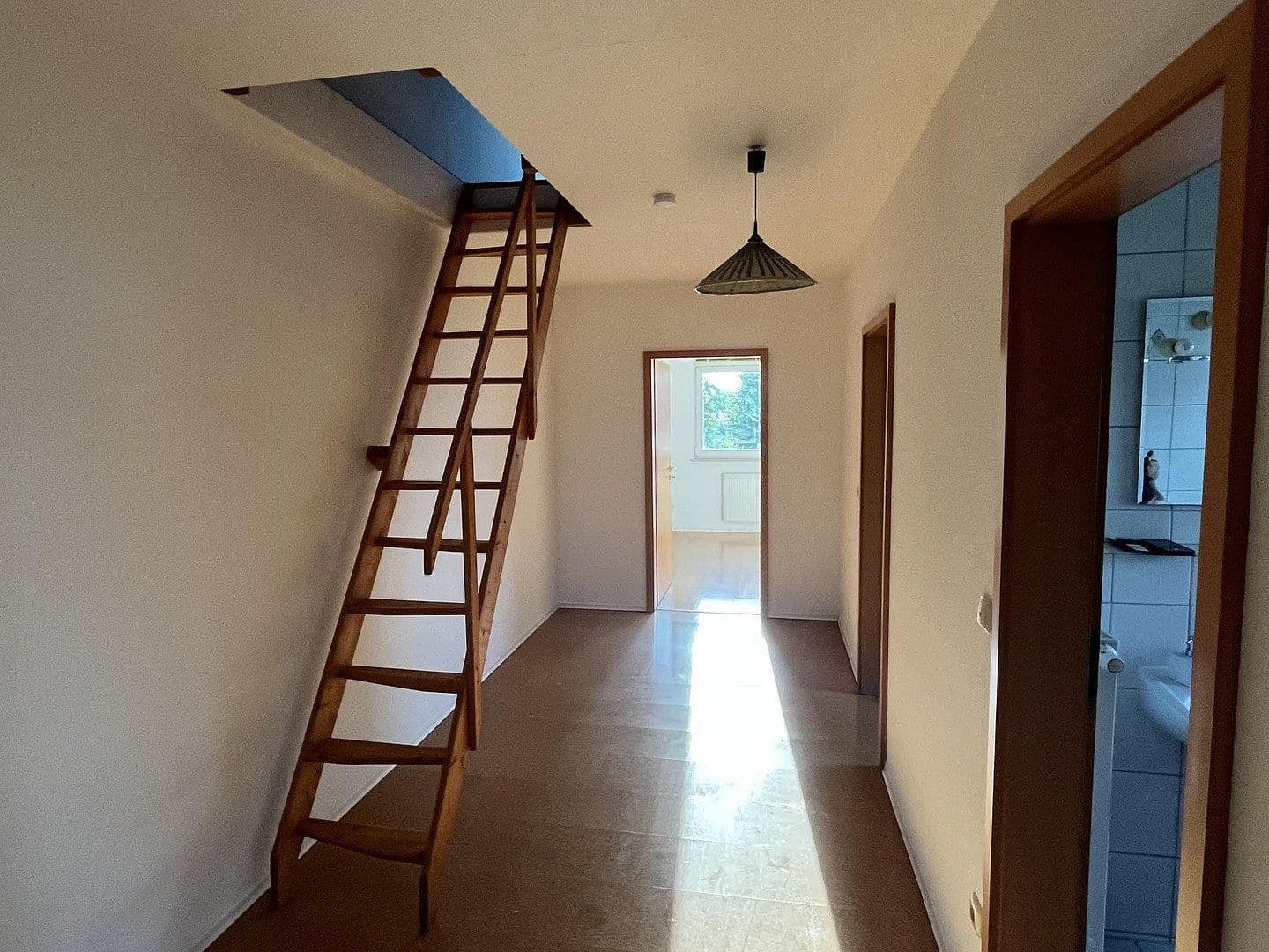 Predaj domu 114 m², pozemok 212 m², Dittelbrunn, Bavorsko Predaj domu 114 m², pozemok 212 m², Dittelbrunn, Bavorsko