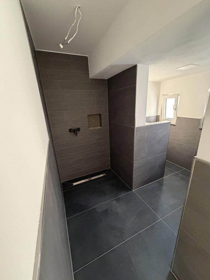 Prenájom bytu 3-izbový 95 m², Zülpich, Severné Porýnie - Westfálsko Prenájom bytu 3-izbový 95 m², Zülpich, Severné Porýnie - Westfálsko