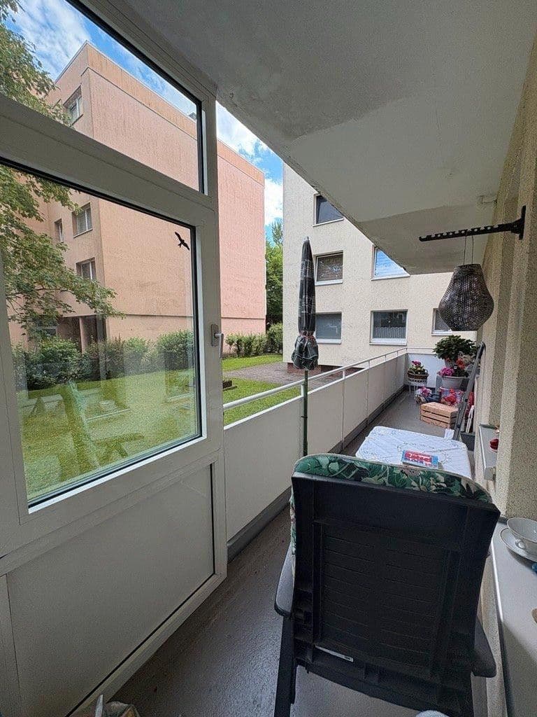 Prenájom bytu 3-izbový 70 m², Bremerhaven, Brémy Prenájom bytu 3-izbový 70 m², Bremerhaven, Brémy