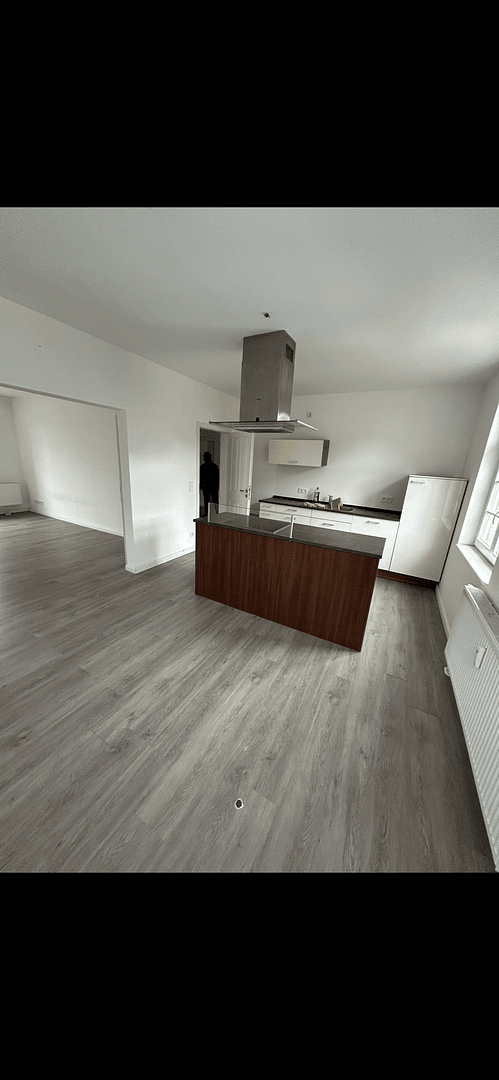 Prenájom bytu 4-izbový 98 m², Goetheplatz 3, Schönberg, Meklenbursko-Predpomoransko Prenájom bytu 4-izbový 98 m², Goetheplatz 3, Schönberg, Meklenbursko-Predpomoransko