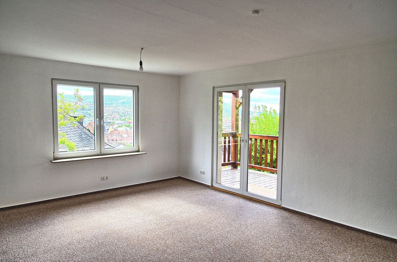 Prenájom bytu 2-izbový 89 m², Hilgenfeldweg 6, Jena, Durínsko Prenájom bytu 2-izbový 89 m², Hilgenfeldweg 6, Jena, Durínsko