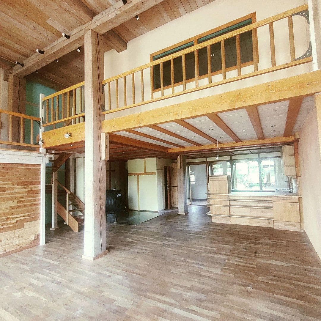 Prenájom bytu 2-izbový 136 m², Immendingen, Bádensko-Wurttembersko Prenájom bytu 2-izbový 136 m², Immendingen, Bádensko-Wurttembersko