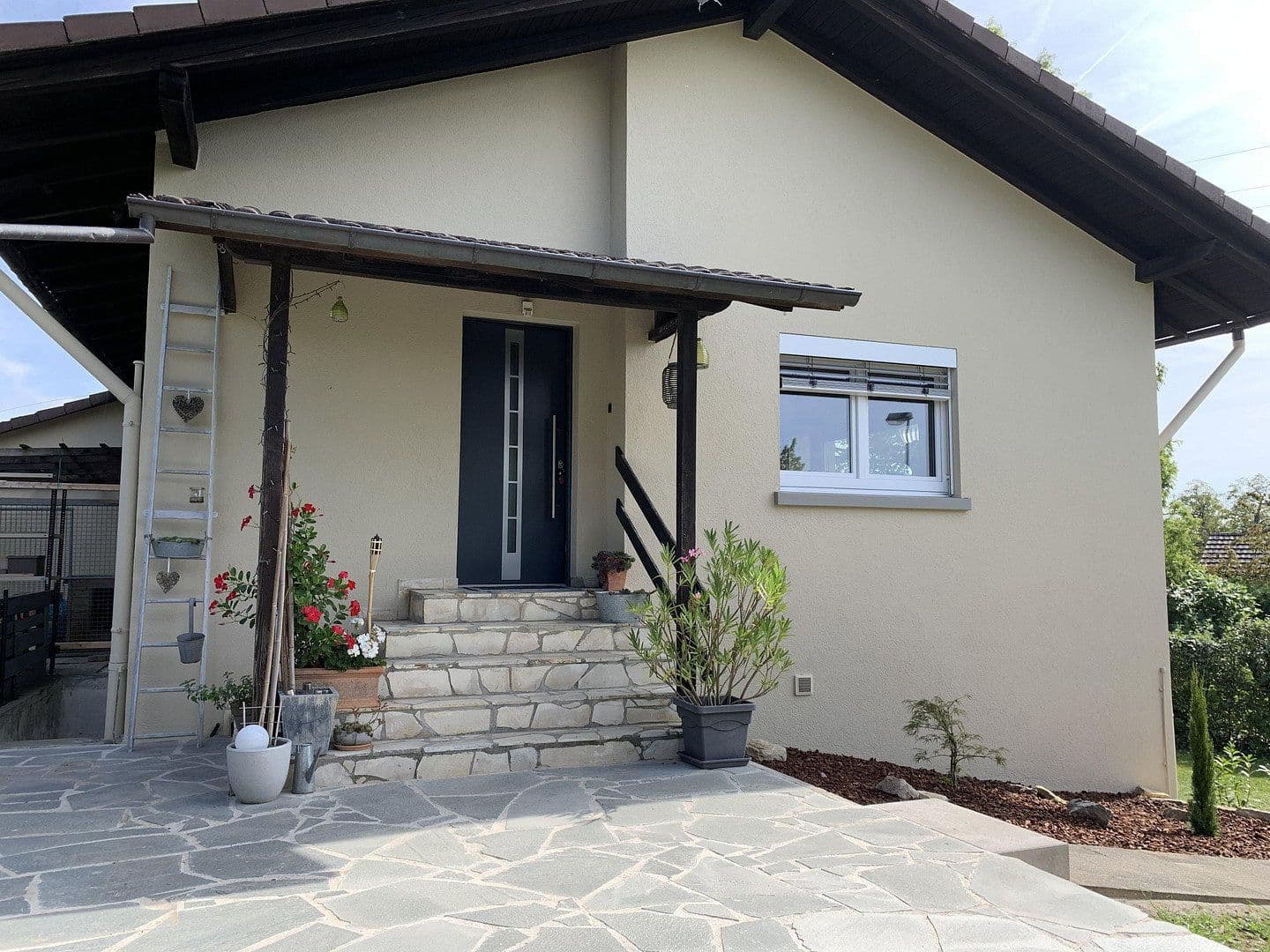 Predaj domu 125 m², pozemok 815 m², Rheinfelden (Baden), Bádensko-Wurttembersko Predaj domu 125 m², pozemok 815 m², Rheinfelden (Baden), Bádensko-Wurttembersko