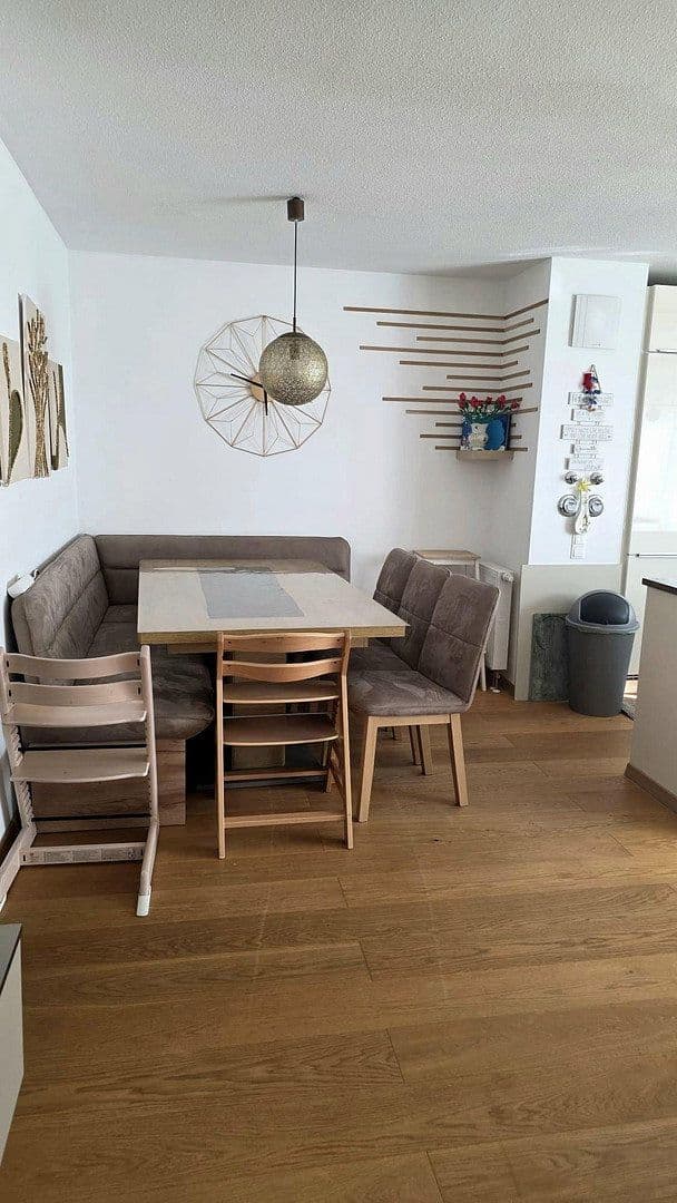 Predaj bytu 4-izbový 93 m², Haar, Bavorsko Predaj bytu 4-izbový 93 m², Haar, Bavorsko