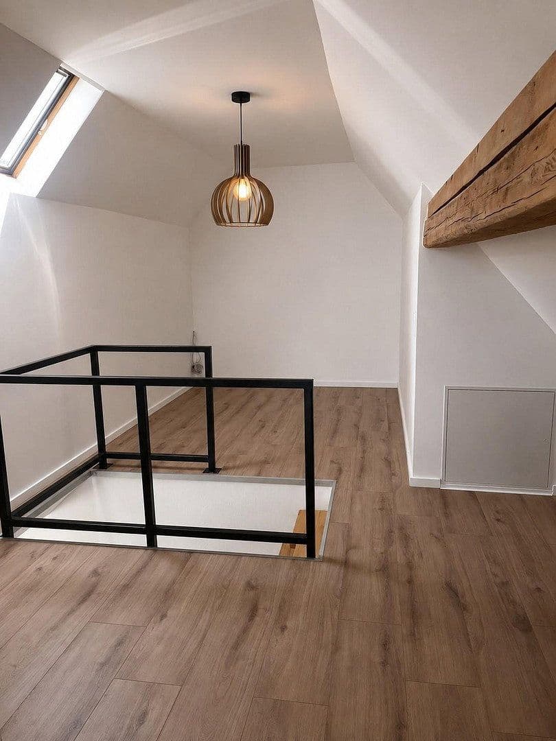 Prenájom domu 116 m², pozemok 300 m², Harthausen, Porýnie-Falcko Prenájom domu 116 m², pozemok 300 m², Harthausen, Porýnie-Falcko