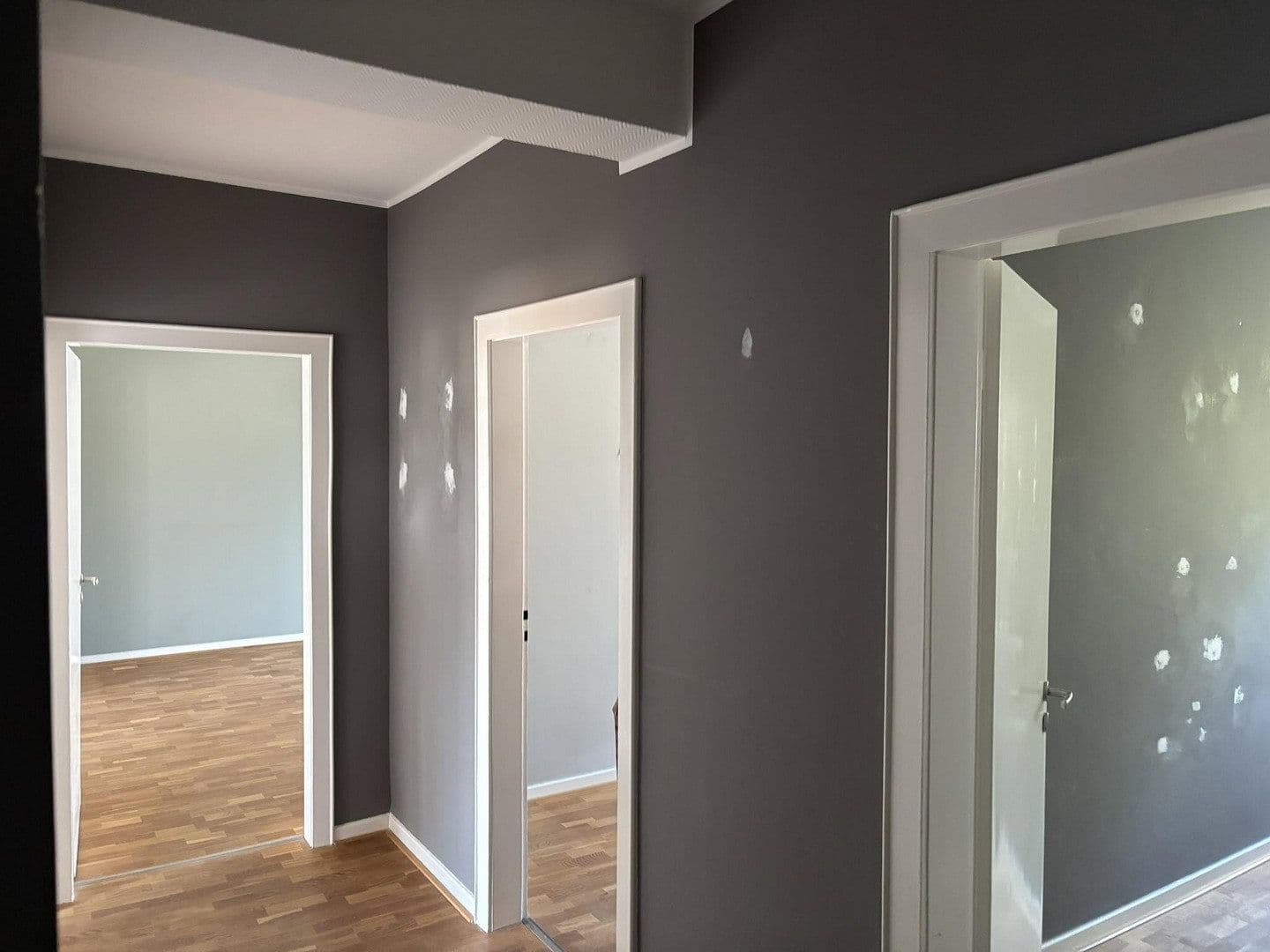 Prenájom bytu 4-izbový 106 m², Dorfstraße 11, Meerbusch, Severné Porýnie - Westfálsko Prenájom bytu 4-izbový 106 m², Dorfstraße 11, Meerbusch, Severné Porýnie - Westfálsko