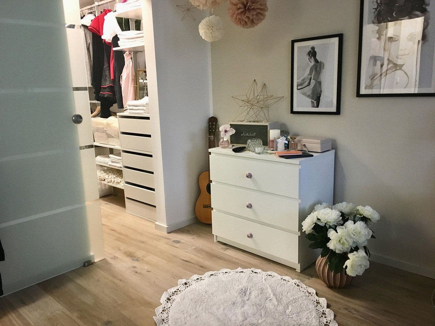 Prenájom domu 127 m², pozemok 450 m², Stadtbergen, Bavorsko Prenájom domu 127 m², pozemok 450 m², Stadtbergen, Bavorsko