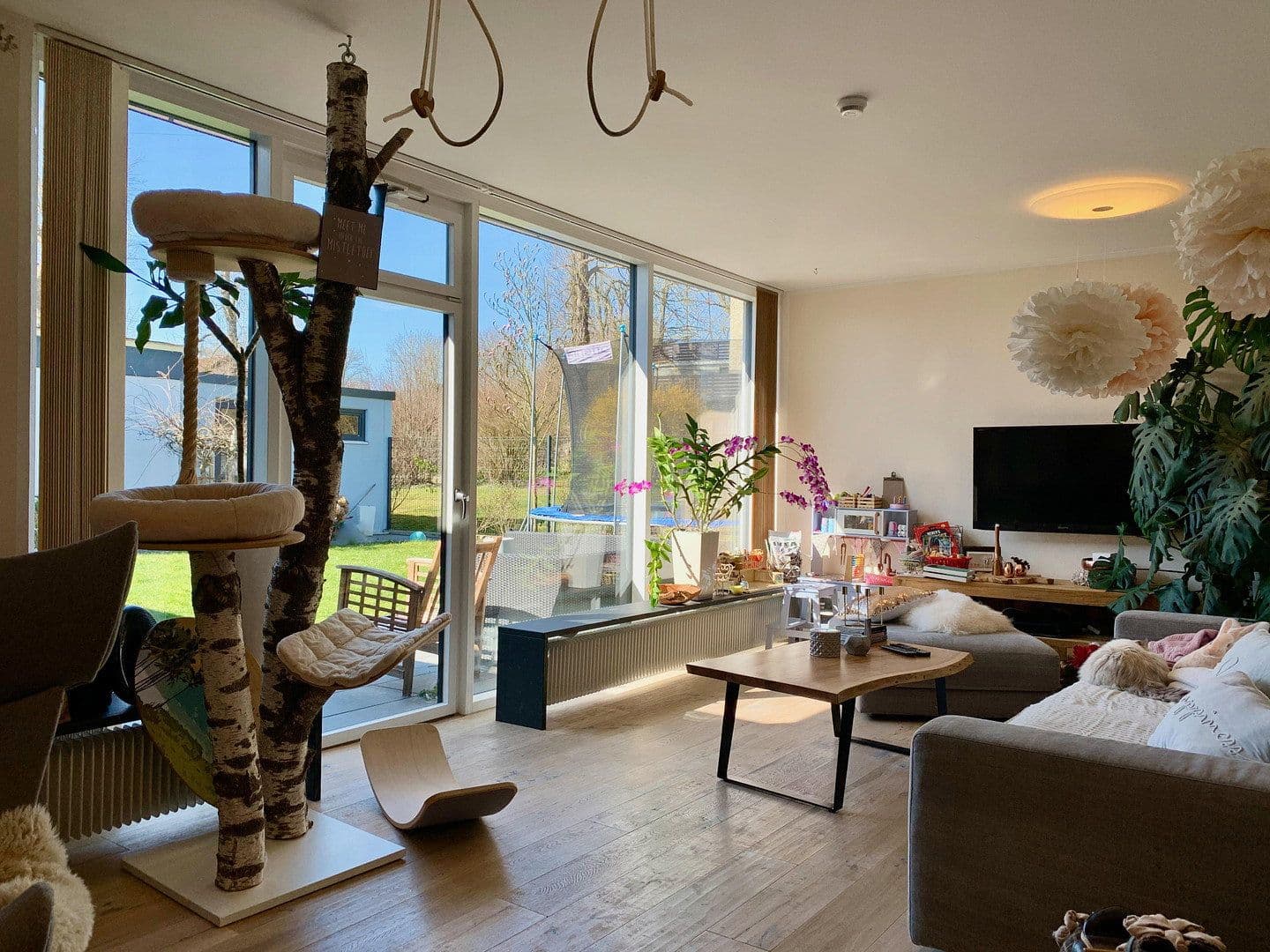 Prenájom domu 127 m², pozemok 450 m², Stadtbergen, Bavorsko Prenájom domu 127 m², pozemok 450 m², Stadtbergen, Bavorsko