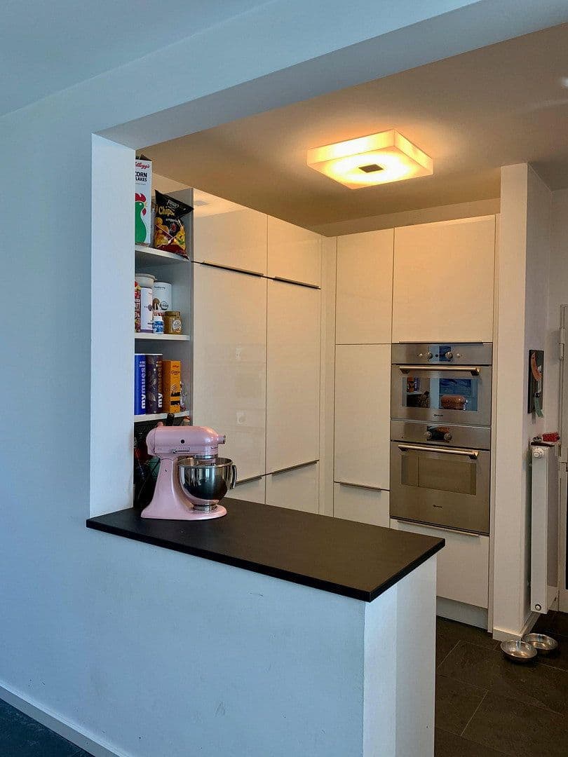 Prenájom domu 127 m², pozemok 450 m², Stadtbergen, Bavorsko Prenájom domu 127 m², pozemok 450 m², Stadtbergen, Bavorsko