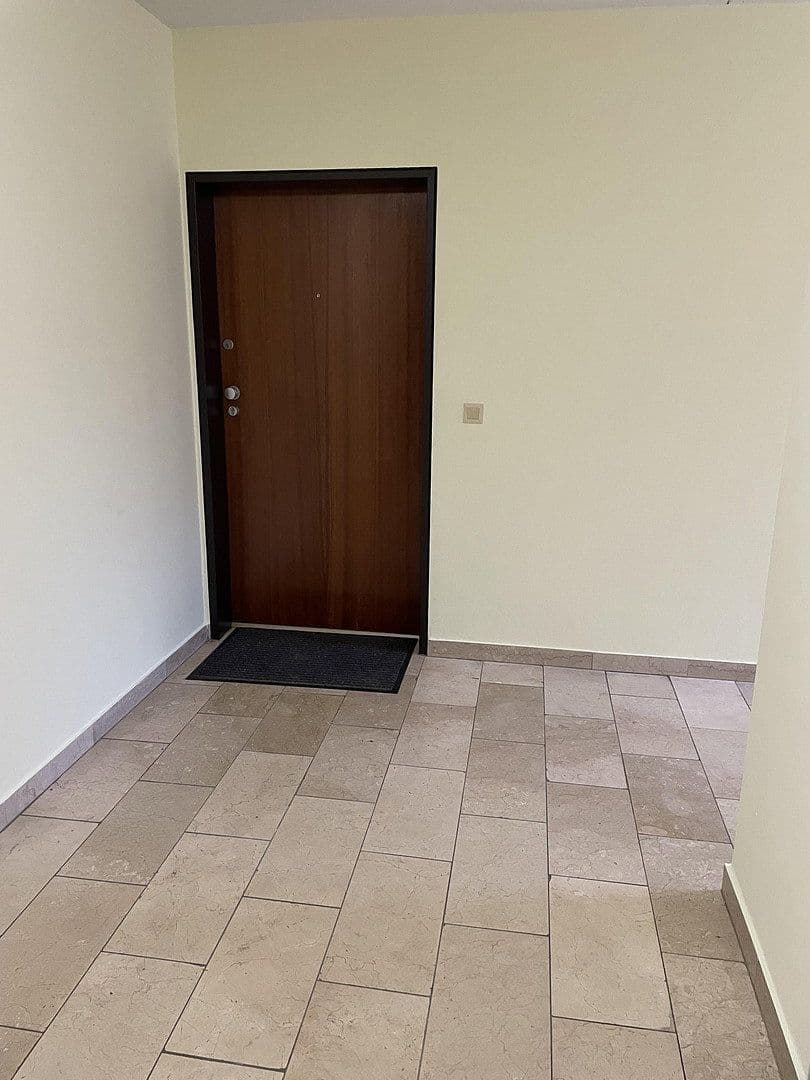 Prenájom bytu 17 m², Ziegeleiweg 14, Köln, Severné Porýnie - Westfálsko Prenájom bytu 17 m², Ziegeleiweg 14, Köln, Severné Porýnie - Westfálsko