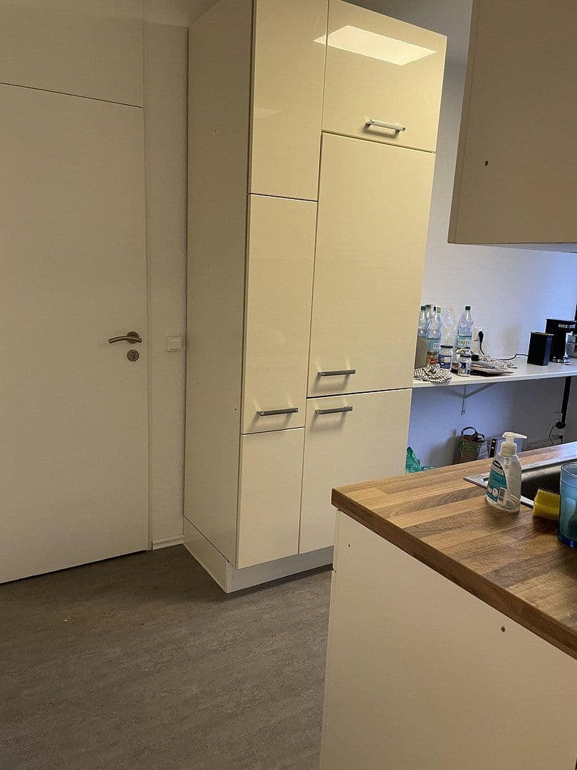 Prenájom bytu 17 m², Ziegeleiweg 14, Köln, Severné Porýnie - Westfálsko Prenájom bytu 17 m², Ziegeleiweg 14, Köln, Severné Porýnie - Westfálsko