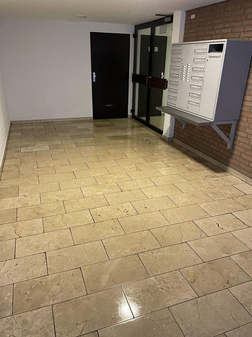 Prenájom bytu 17 m², Ziegeleiweg 14, Köln, Severné Porýnie - Westfálsko Prenájom bytu 17 m², Ziegeleiweg 14, Köln, Severné Porýnie - Westfálsko