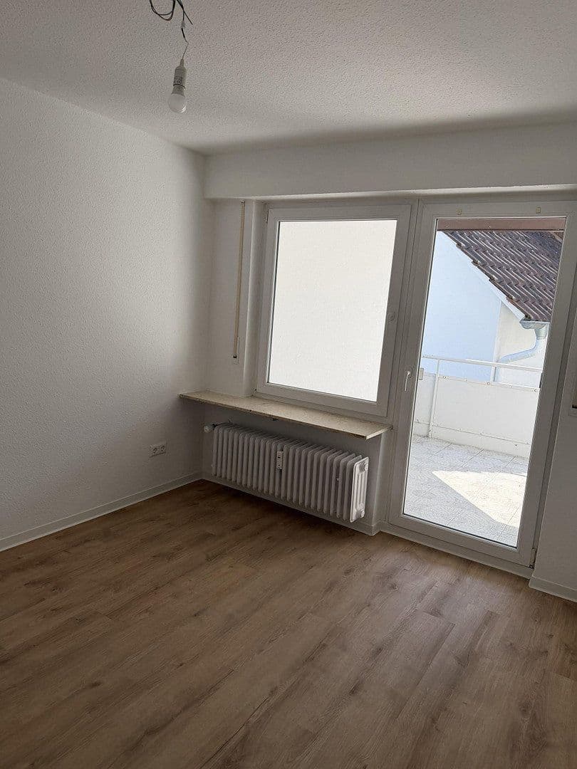 Predaj bytu 3-izbový 80 m², Mühlhausen im Täle, Bádensko-Wurttembersko Predaj bytu 3-izbový 80 m², Mühlhausen im Täle, Bádensko-Wurttembersko