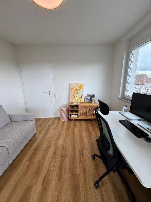 Prenájom bytu 4-izbový 141 m², Julius-Seiler-Strasse 1b, Schwanau, Bádensko-Wurttembersko Prenájom bytu 4-izbový 141 m², Julius-Seiler-Strasse 1b, Schwanau, Bádensko-Wurttembersko