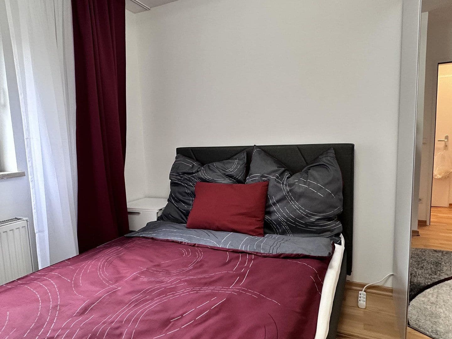 Prenájom bytu 3-izbový 73 m², München, Bavorsko Prenájom bytu 3-izbový 73 m², München, Bavorsko