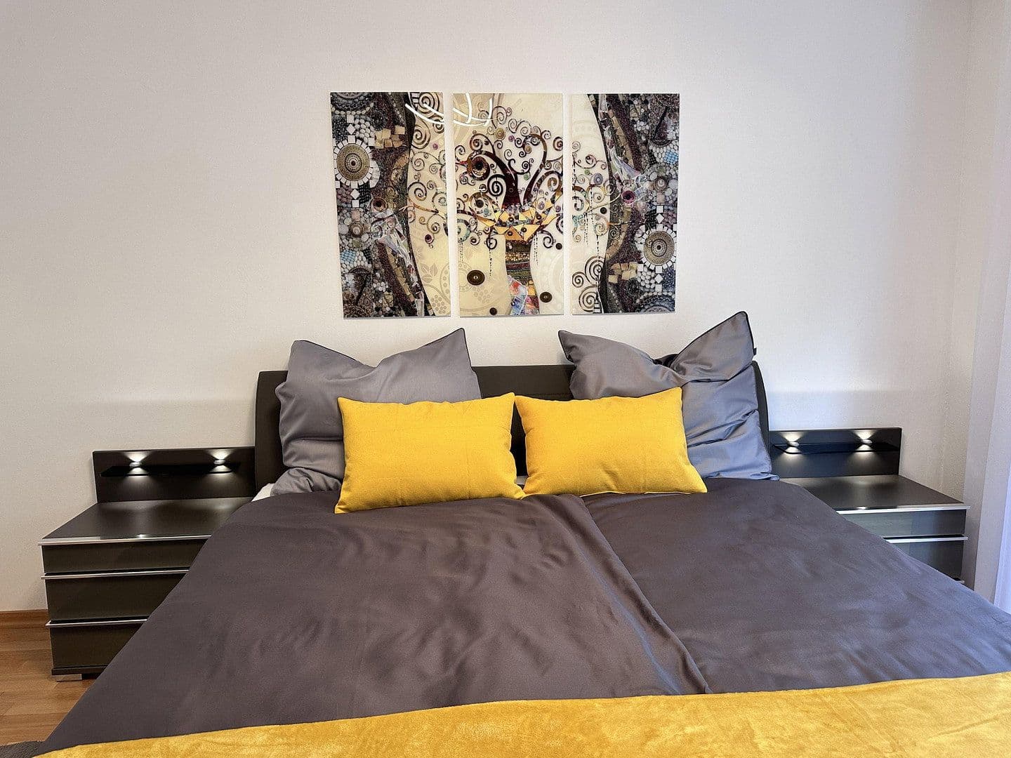 Prenájom bytu 3-izbový 73 m², München, Bavorsko Prenájom bytu 3-izbový 73 m², München, Bavorsko
