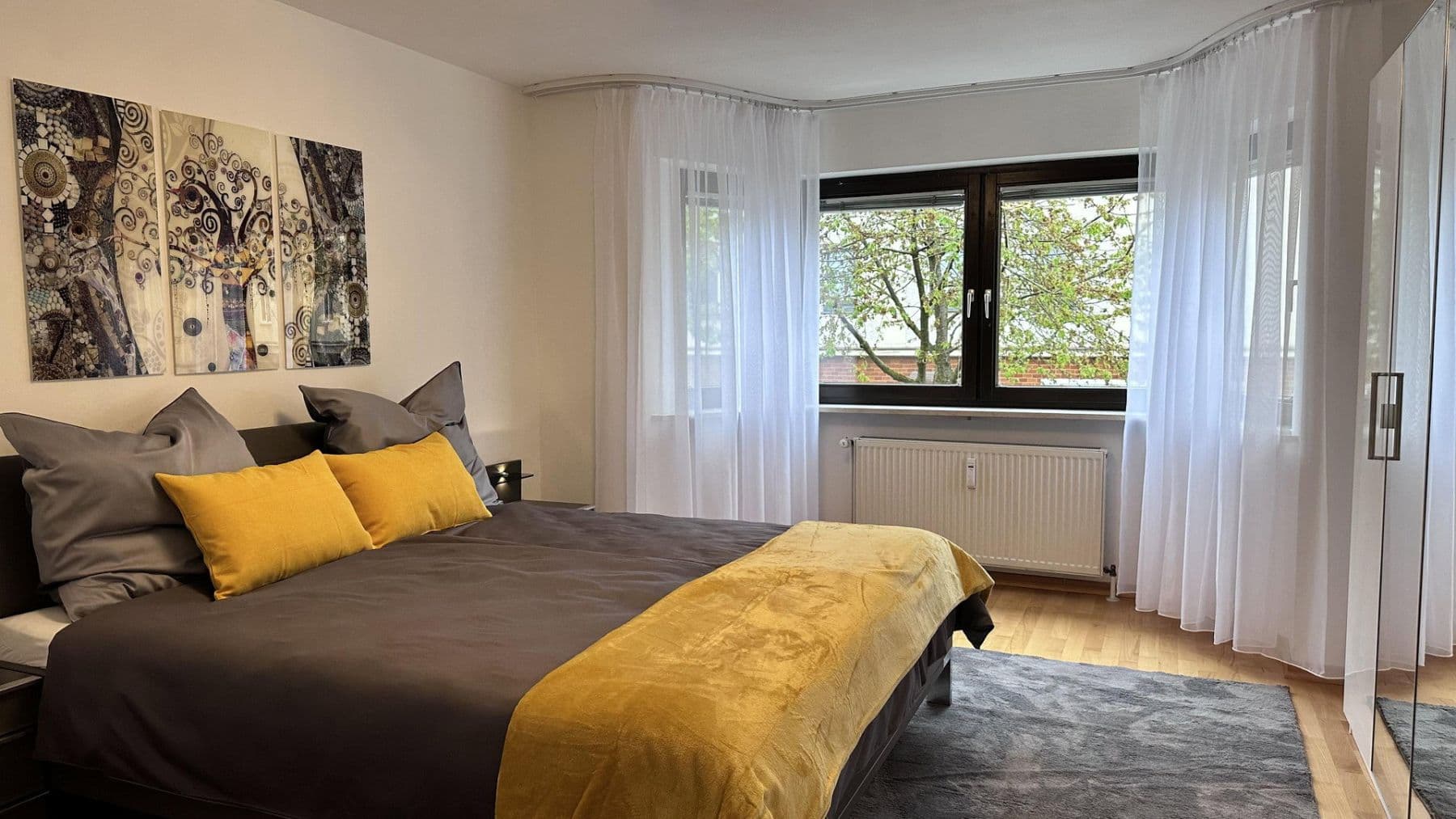 Prenájom bytu 3-izbový 73 m², München, Bavorsko Prenájom bytu 3-izbový 73 m², München, Bavorsko