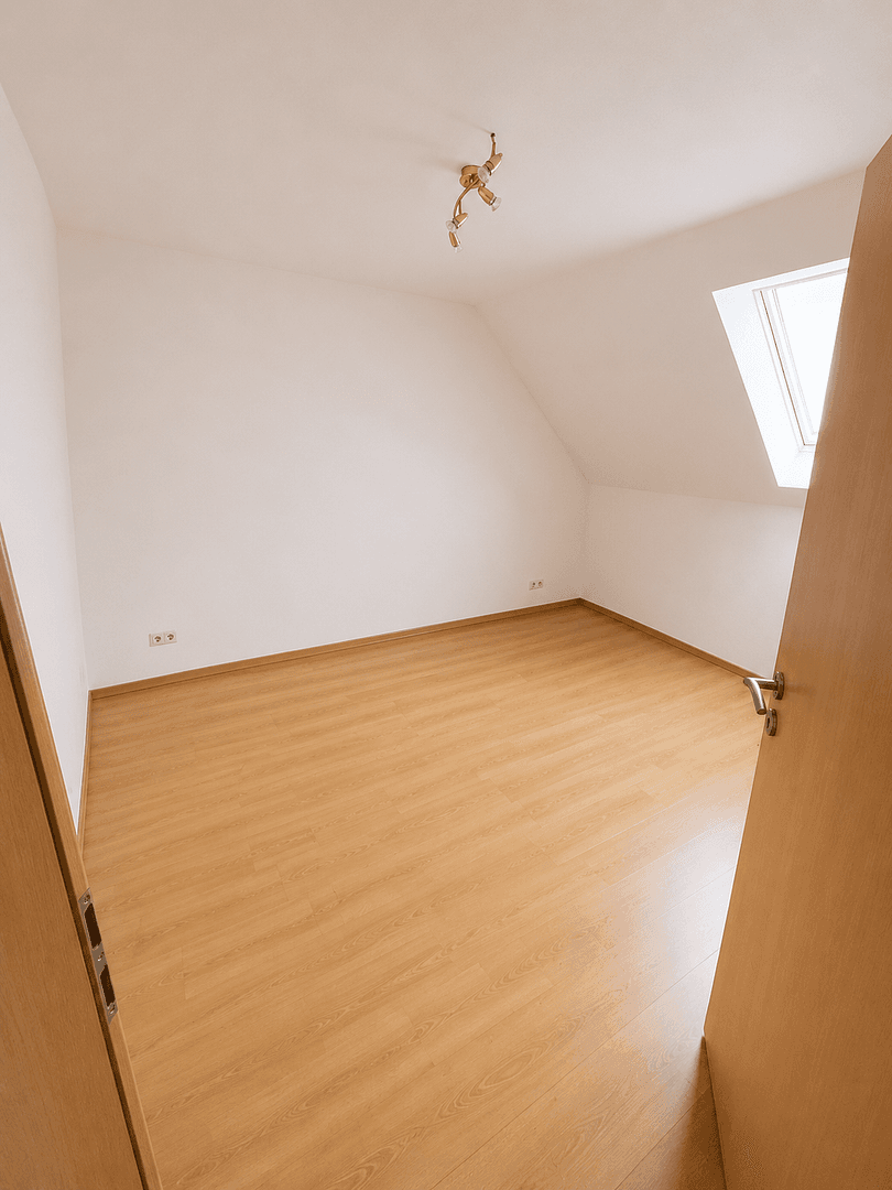 Predaj domu 113 m², pozemok 318 m², Scheuring, Bavorsko Predaj domu 113 m², pozemok 318 m², Scheuring, Bavorsko