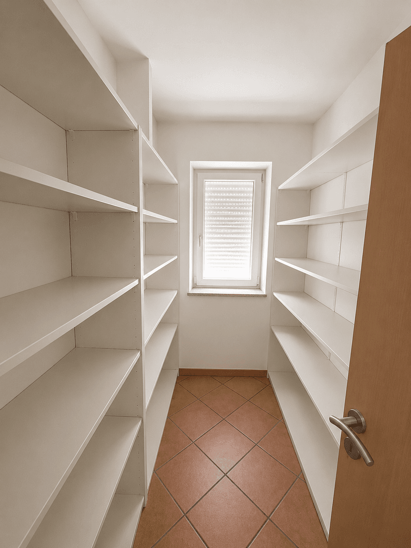 Predaj domu 113 m², pozemok 318 m², Scheuring, Bavorsko Predaj domu 113 m², pozemok 318 m², Scheuring, Bavorsko