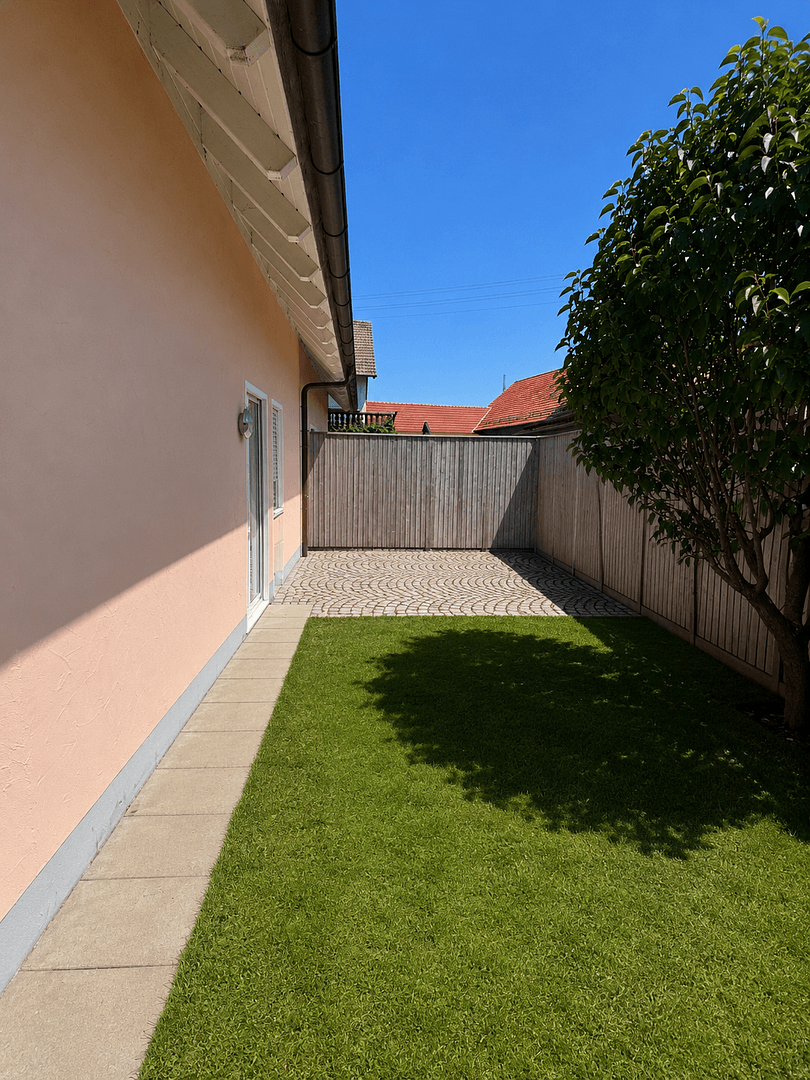 Predaj domu 113 m², pozemok 318 m², Scheuring, Bavorsko Predaj domu 113 m², pozemok 318 m², Scheuring, Bavorsko