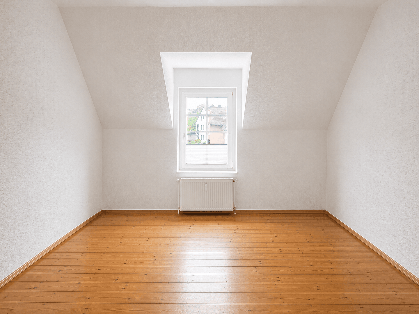 Prenájom bytu 3-izbový 89 m², Menglinghauserstr. 370, Dortmund, Severné Porýnie - Westfálsko Prenájom bytu 3-izbový 89 m², Menglinghauserstr. 370, Dortmund, Severné Porýnie - Westfálsko