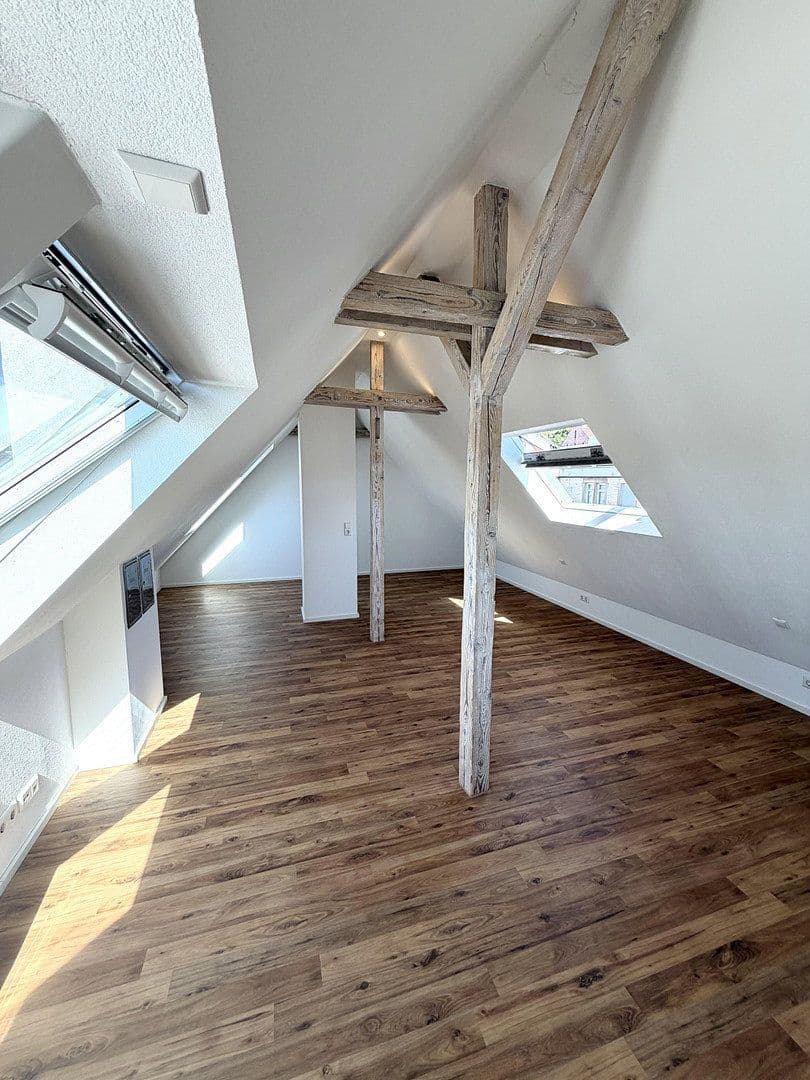 Predaj bytu 3-izbový 83 m², Stuttgart, Bádensko-Wurttembersko Predaj bytu 3-izbový 83 m², Stuttgart, Bádensko-Wurttembersko