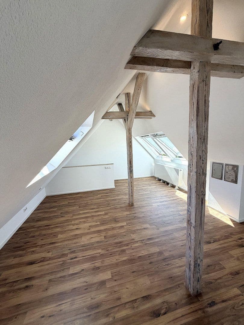 Predaj bytu 3-izbový 83 m², Stuttgart, Bádensko-Wurttembersko Predaj bytu 3-izbový 83 m², Stuttgart, Bádensko-Wurttembersko