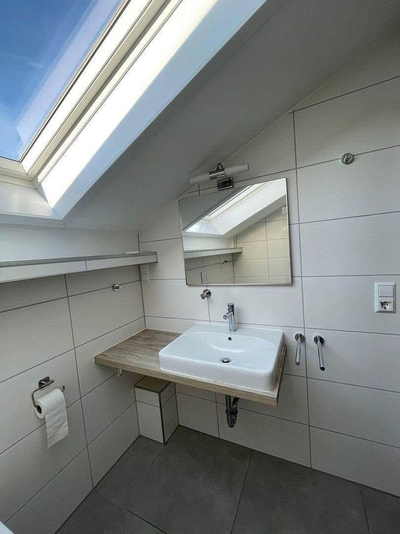 Predaj domu 118 m², pozemok 324 m², Schwieberdingen, Bádensko-Wurttembersko Predaj domu 118 m², pozemok 324 m², Schwieberdingen, Bádensko-Wurttembersko