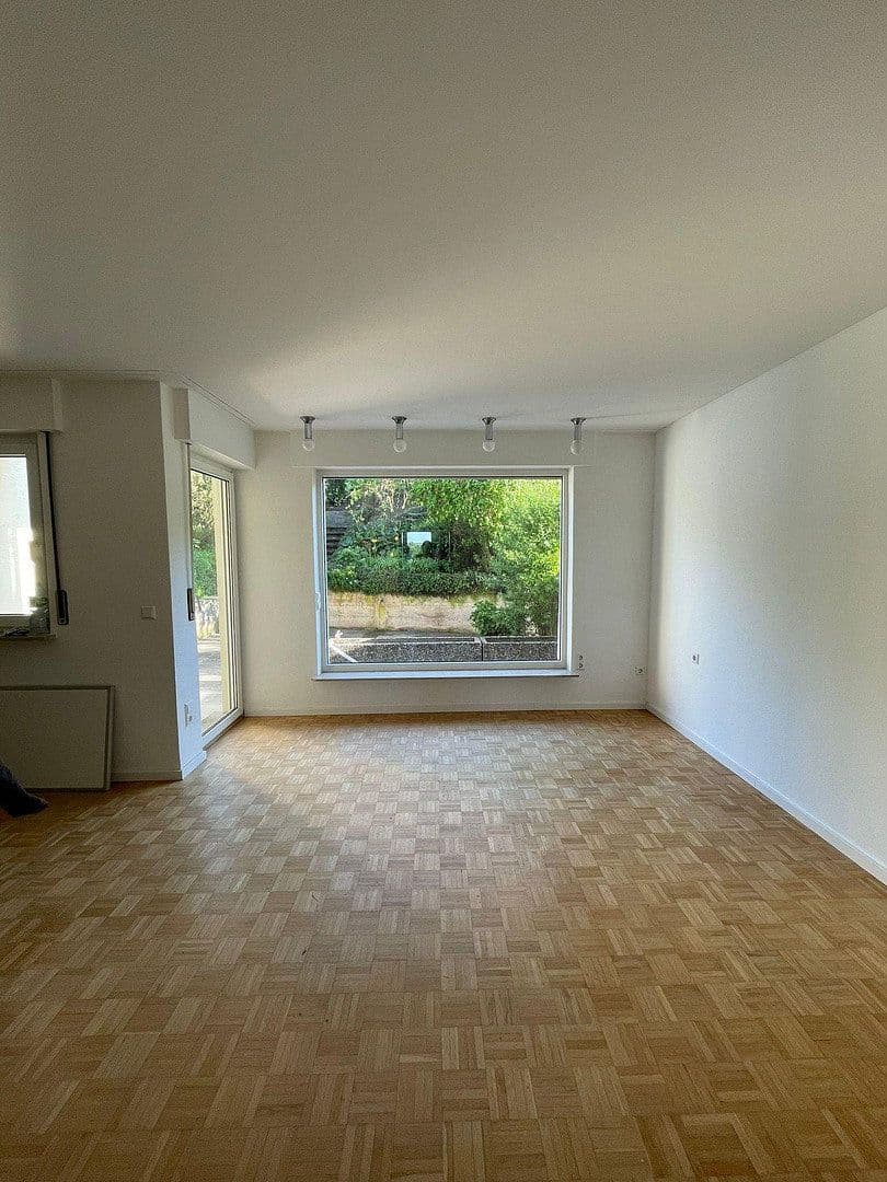 Predaj domu 118 m², pozemok 324 m², Schwieberdingen, Bádensko-Wurttembersko Predaj domu 118 m², pozemok 324 m², Schwieberdingen, Bádensko-Wurttembersko