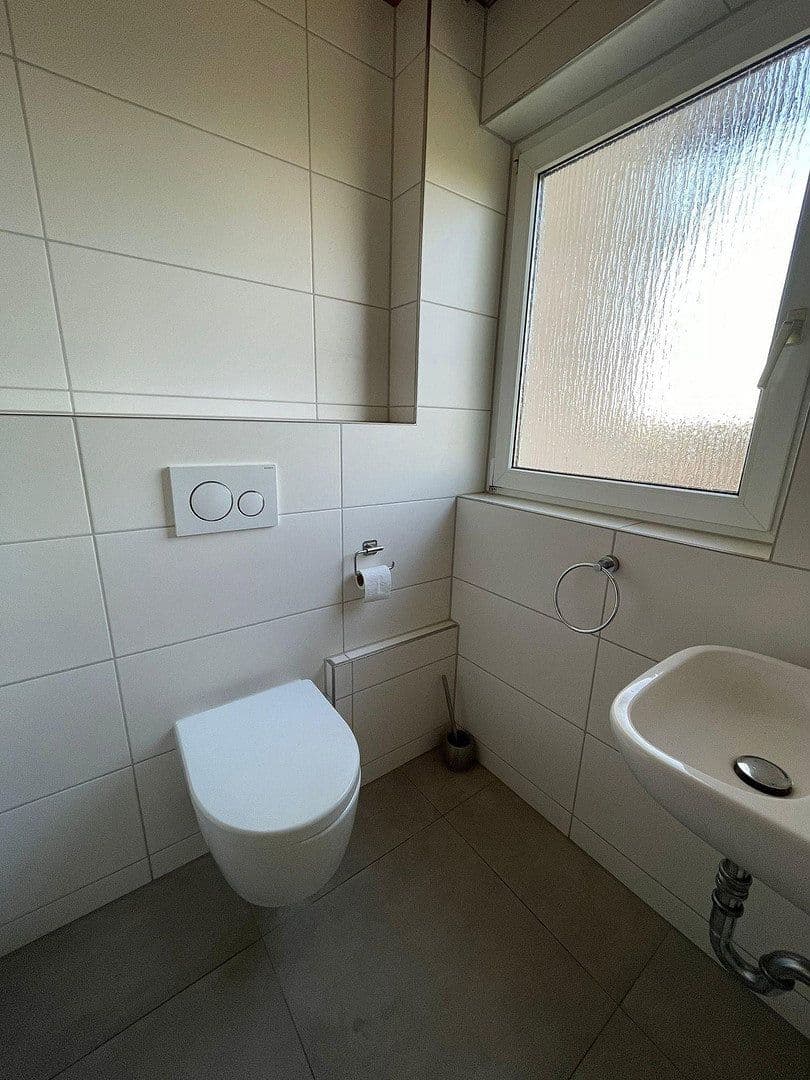 Predaj domu 118 m², pozemok 324 m², Schwieberdingen, Bádensko-Wurttembersko Predaj domu 118 m², pozemok 324 m², Schwieberdingen, Bádensko-Wurttembersko