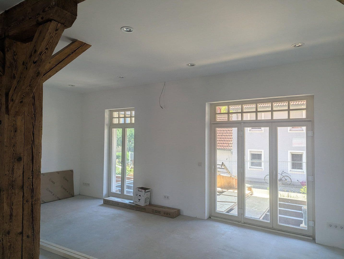 Prenájom domu 175 m², pozemok 225 m², Bahnhofstrasse 19, Obertraubling, Bavorsko Prenájom domu 175 m², pozemok 225 m², Bahnhofstrasse 19, Obertraubling, Bavorsko